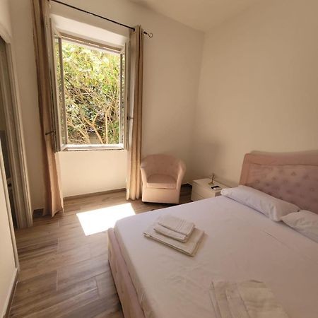 Stanza Nicoletta Bed and Breakfast Alghero Esterno foto